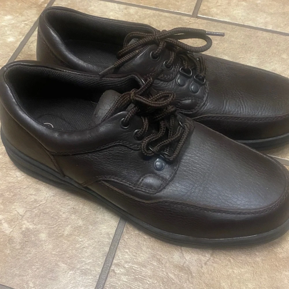 Hunter's Bay Brown Leather Size 9.5 Oxfords Career Wedding Guest Business